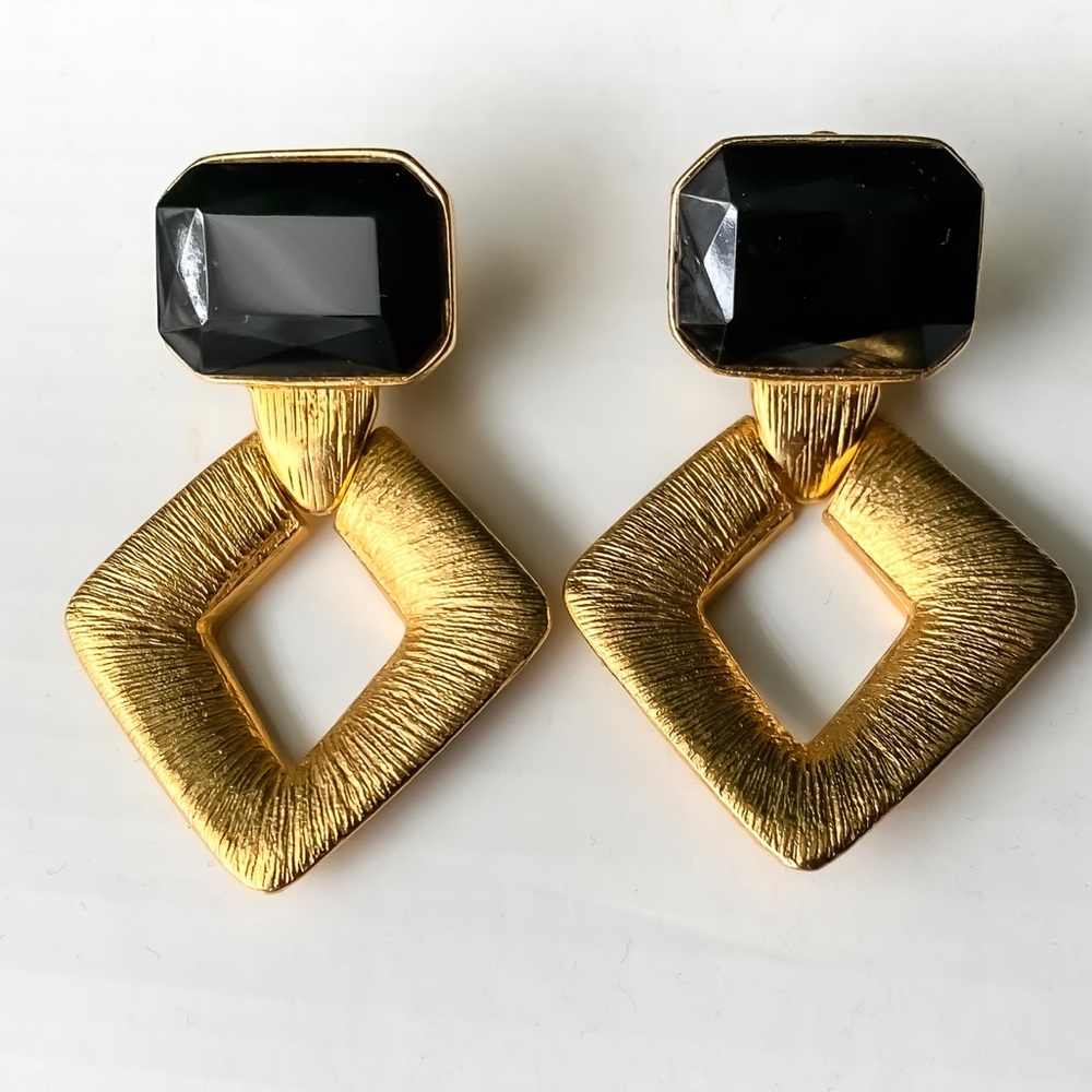 Make A Statement - image 1